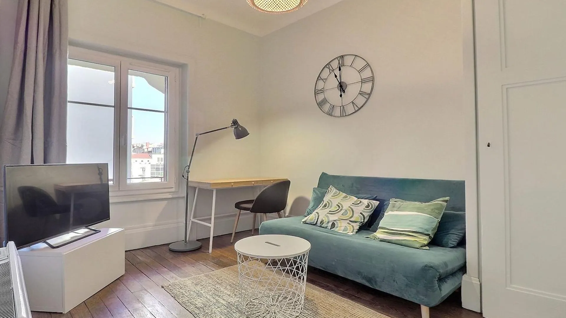 Modern And Cozy Studio In The Heart Of Perrache Lyon 0*,  France